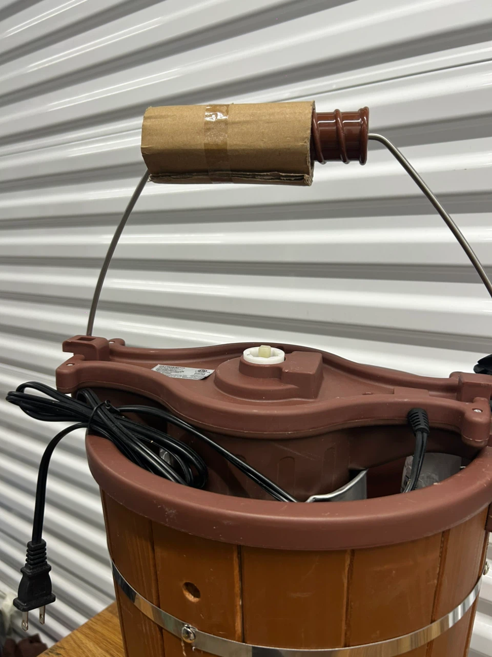 Vintage Ice Cream Maker - photo 5