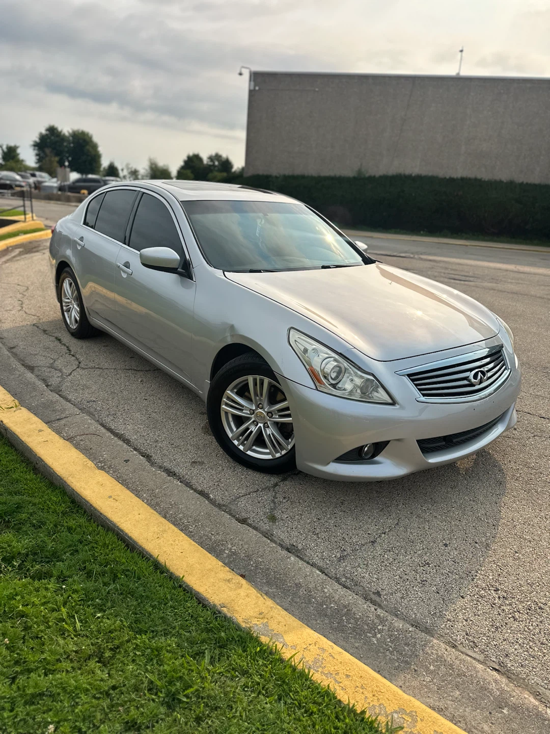 2012 Infiniti G37 AWD - photo 2