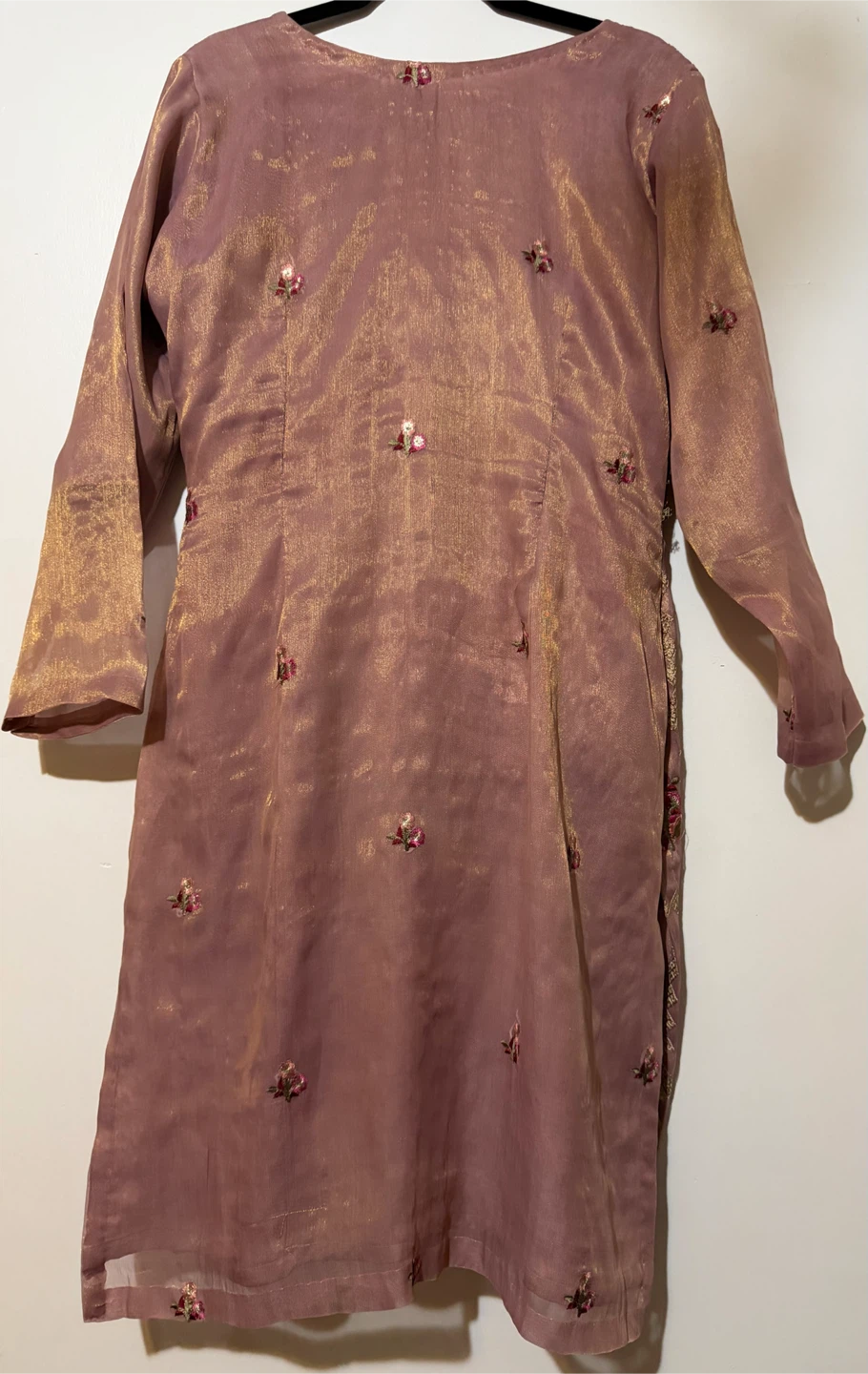 Embroidered Kameez with Dupatta and Pants - photo 3
