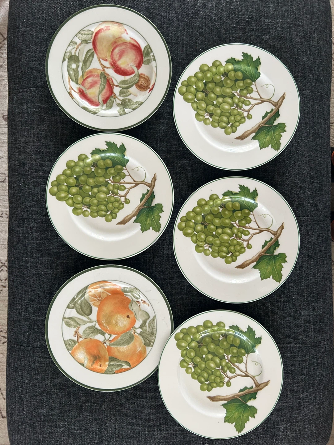 Set of 6 Plates with Fruit Design