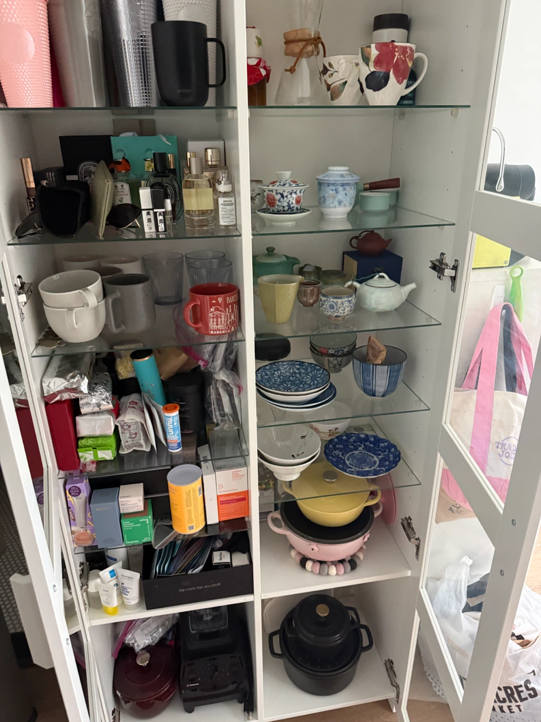 Ikea Brimnes Glass Door Cabinet in White - photo 3
