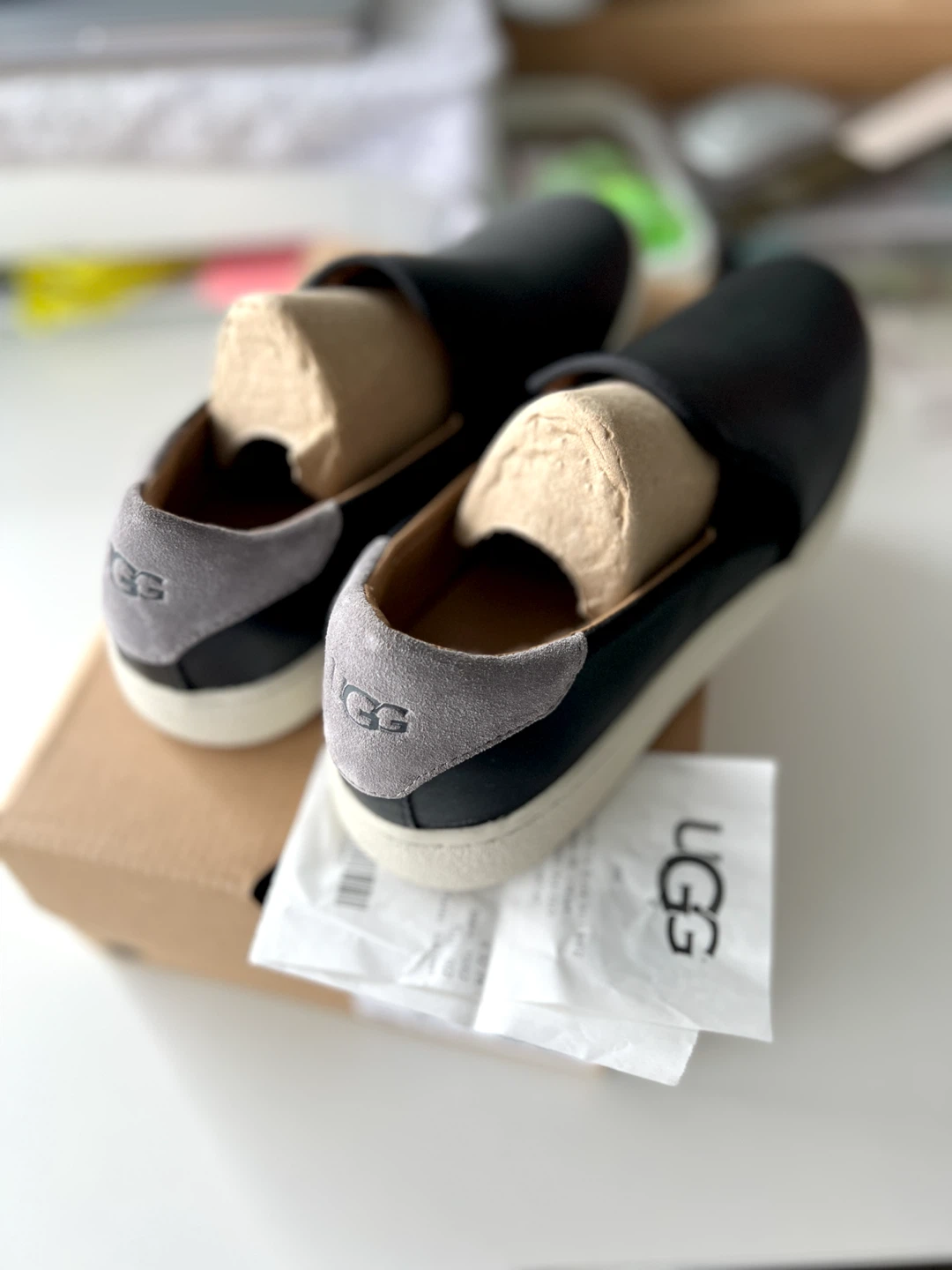 (NEW) UGG  Black Leather Slip-On Sneakers W9 - photo 3