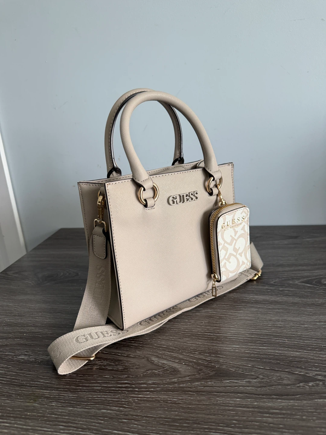 Guess Mini Handbag with Pouch - photo 2