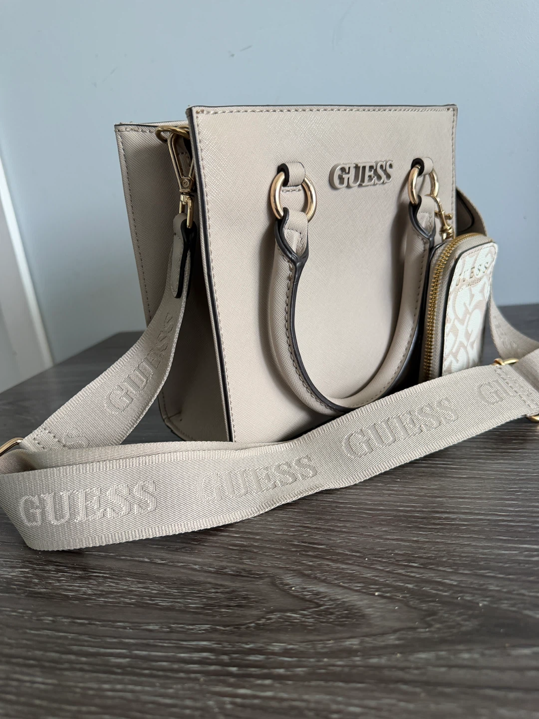 Guess Mini Handbag with Pouch - photo 3
