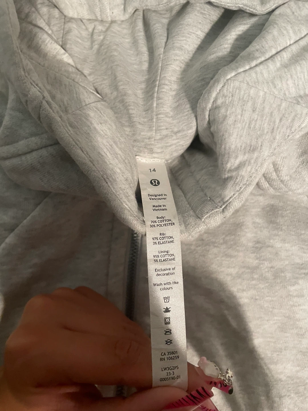 Lululemon Grey Scuba Zip up - photo 3