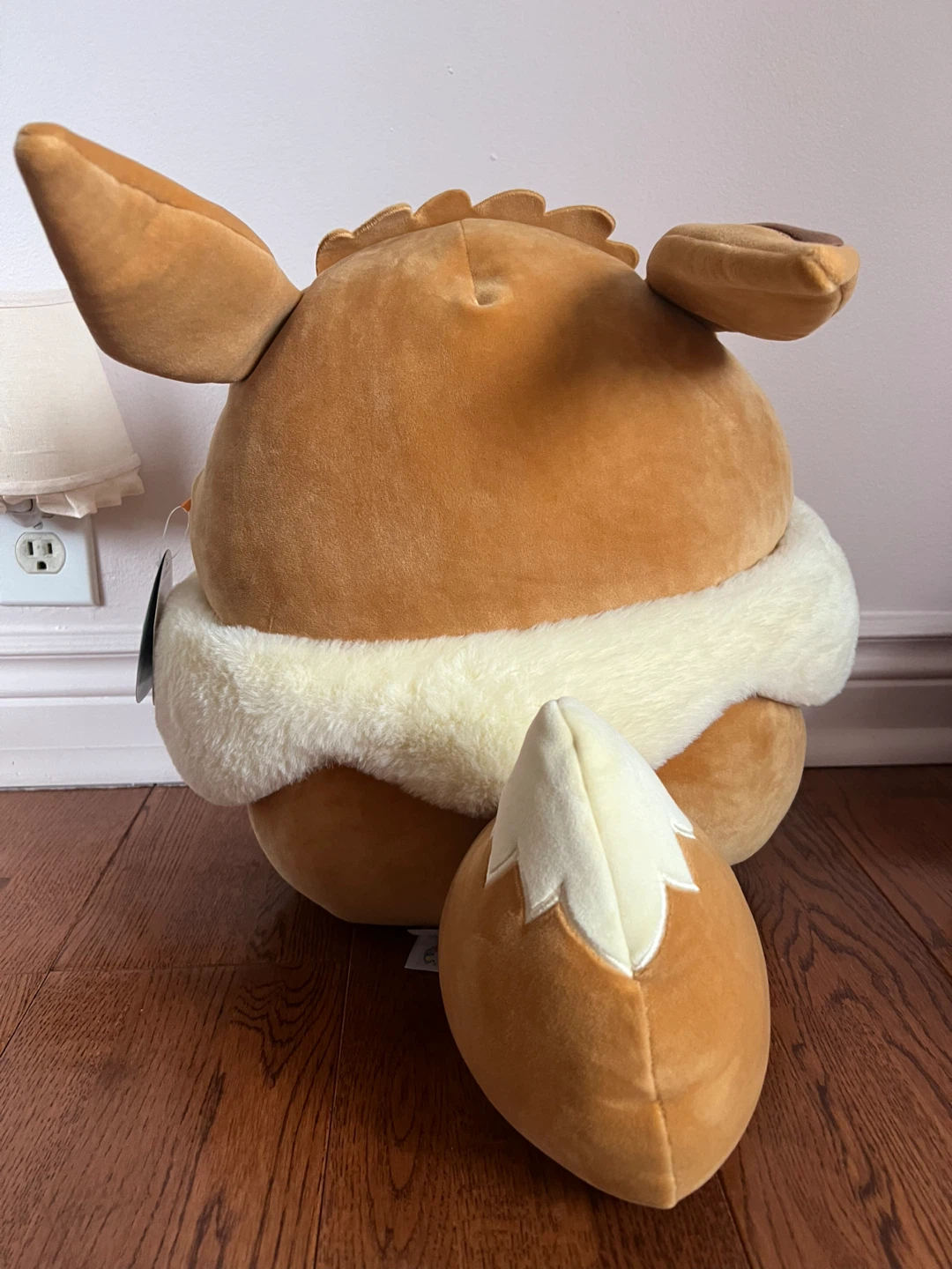 Squishmallows Eevee Plush Toy - photo 2