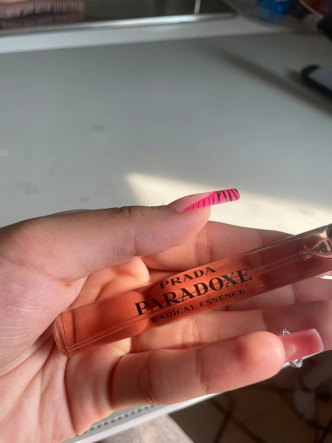 Prada Paradoxe Radical Essence Sample Vial - photo 2