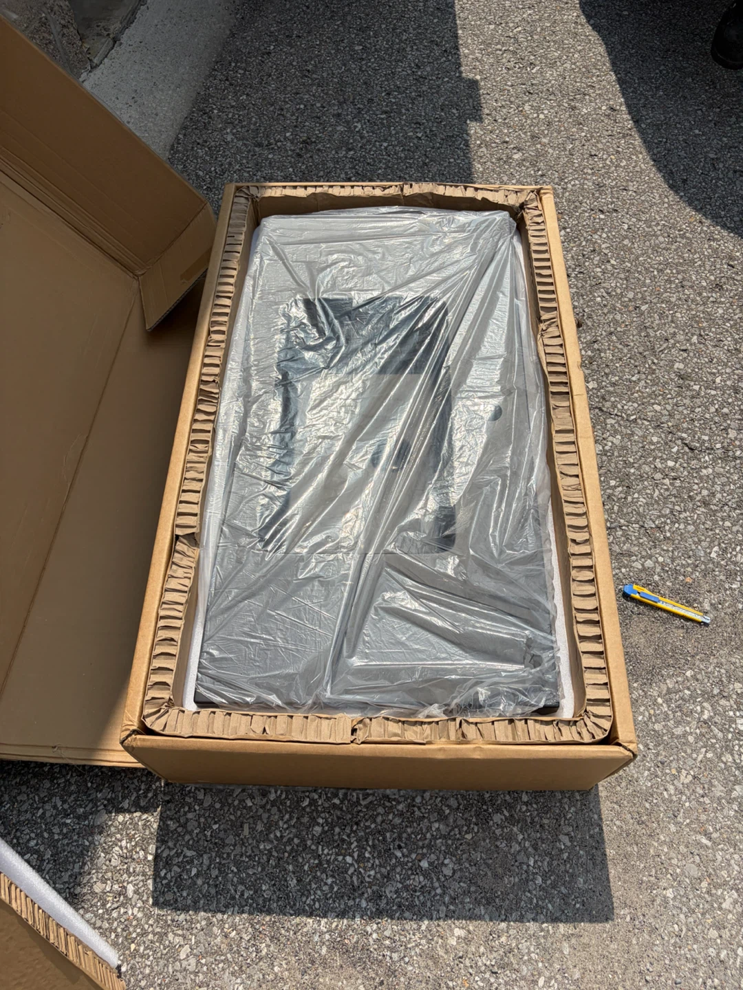 NEW Black Bathroom Sink SB189422 - photo 3