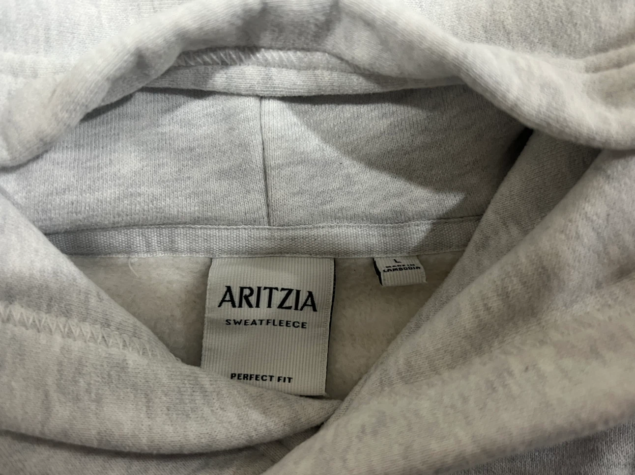 ARITZIA Sweatfleece Hoodie - photo 2