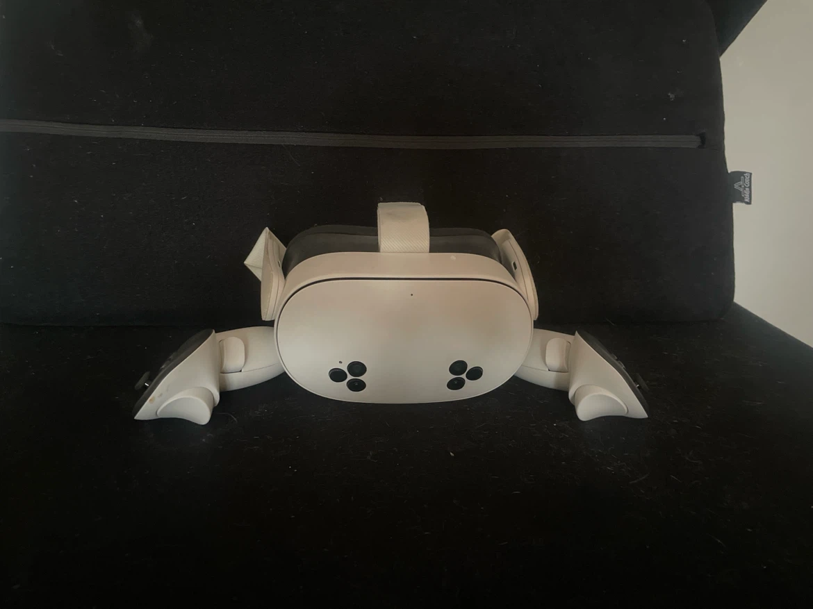 Meta Quest 3 vr headset