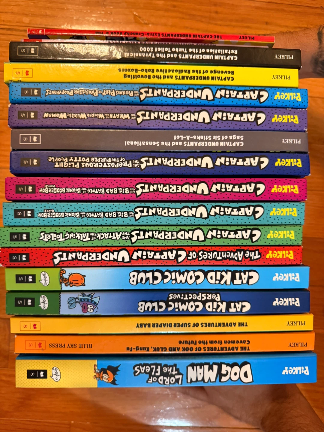 Collection of Dav Pilkey Books
