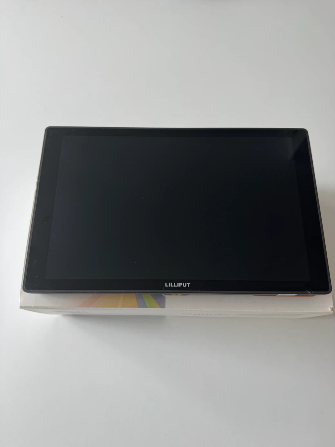 Lilliput A11 10.1" Broadcast Monitor - photo 2