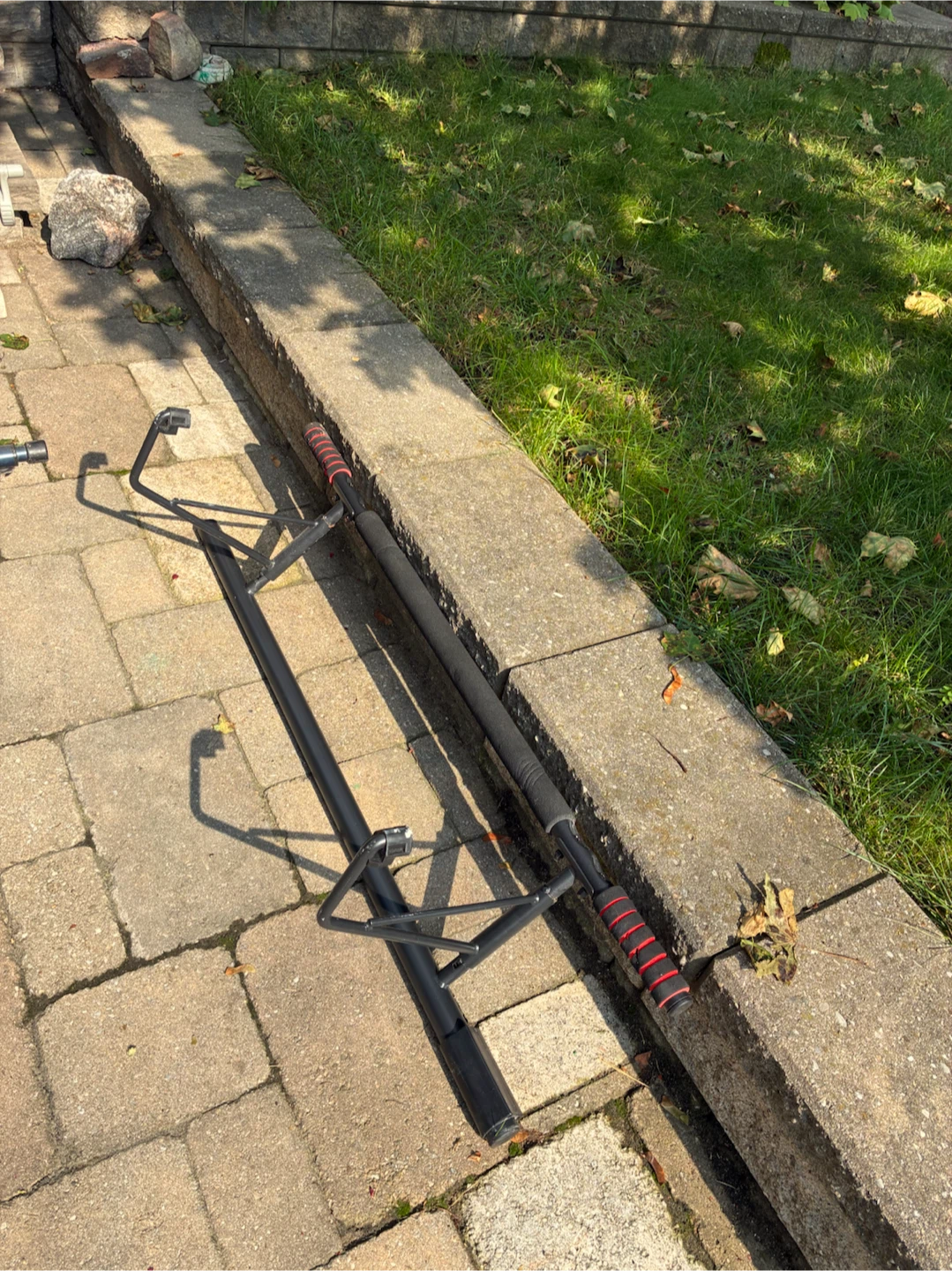 Pull Up Bar Multi-Grip Doorway Exercise Bar (No Screws) home gym - photo 2