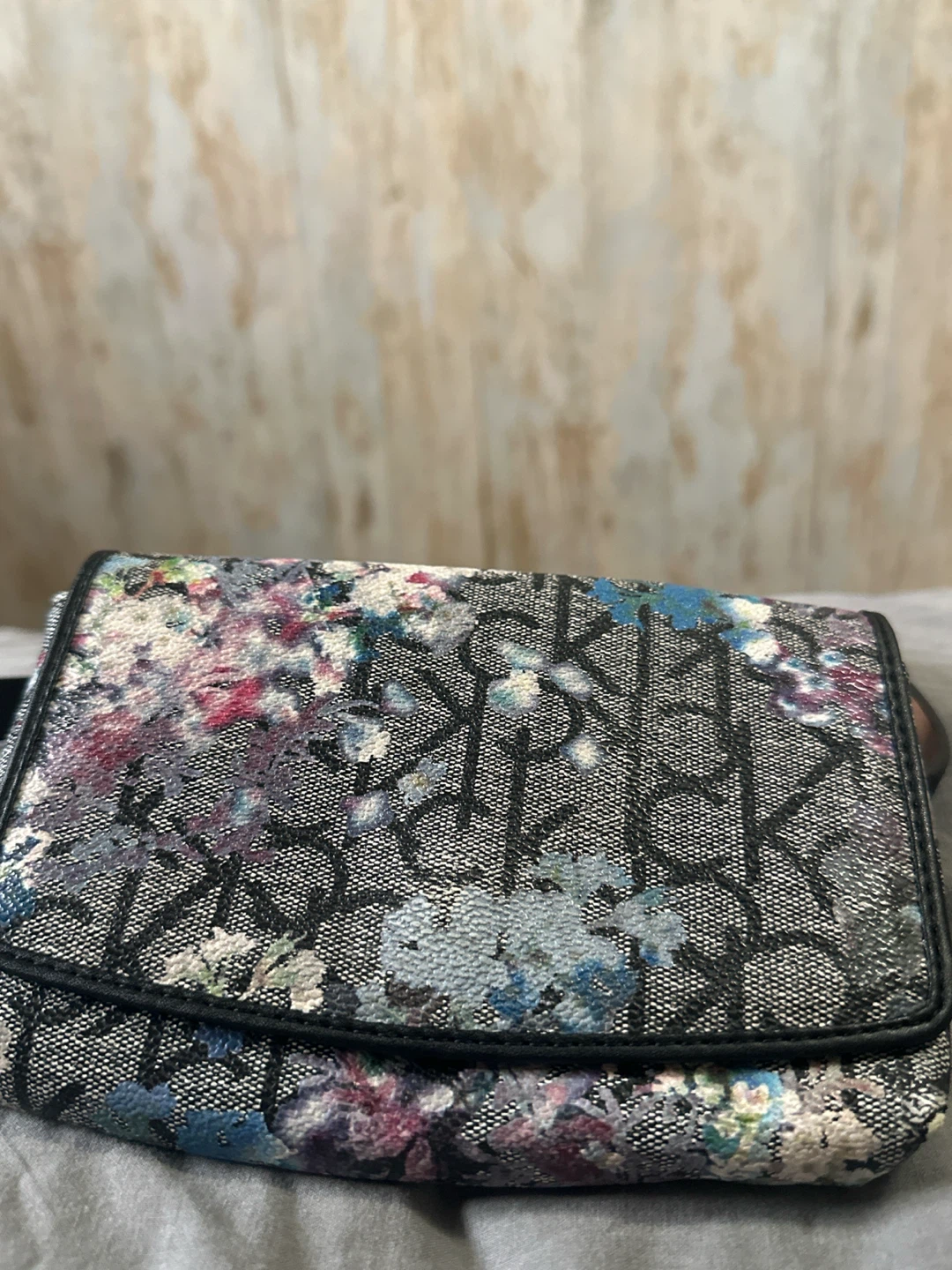 Calvin Klein Floral Print Fanny pack