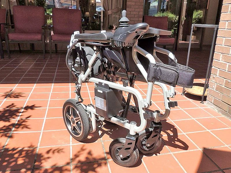 Folding Electric Wheelchair - photo 3