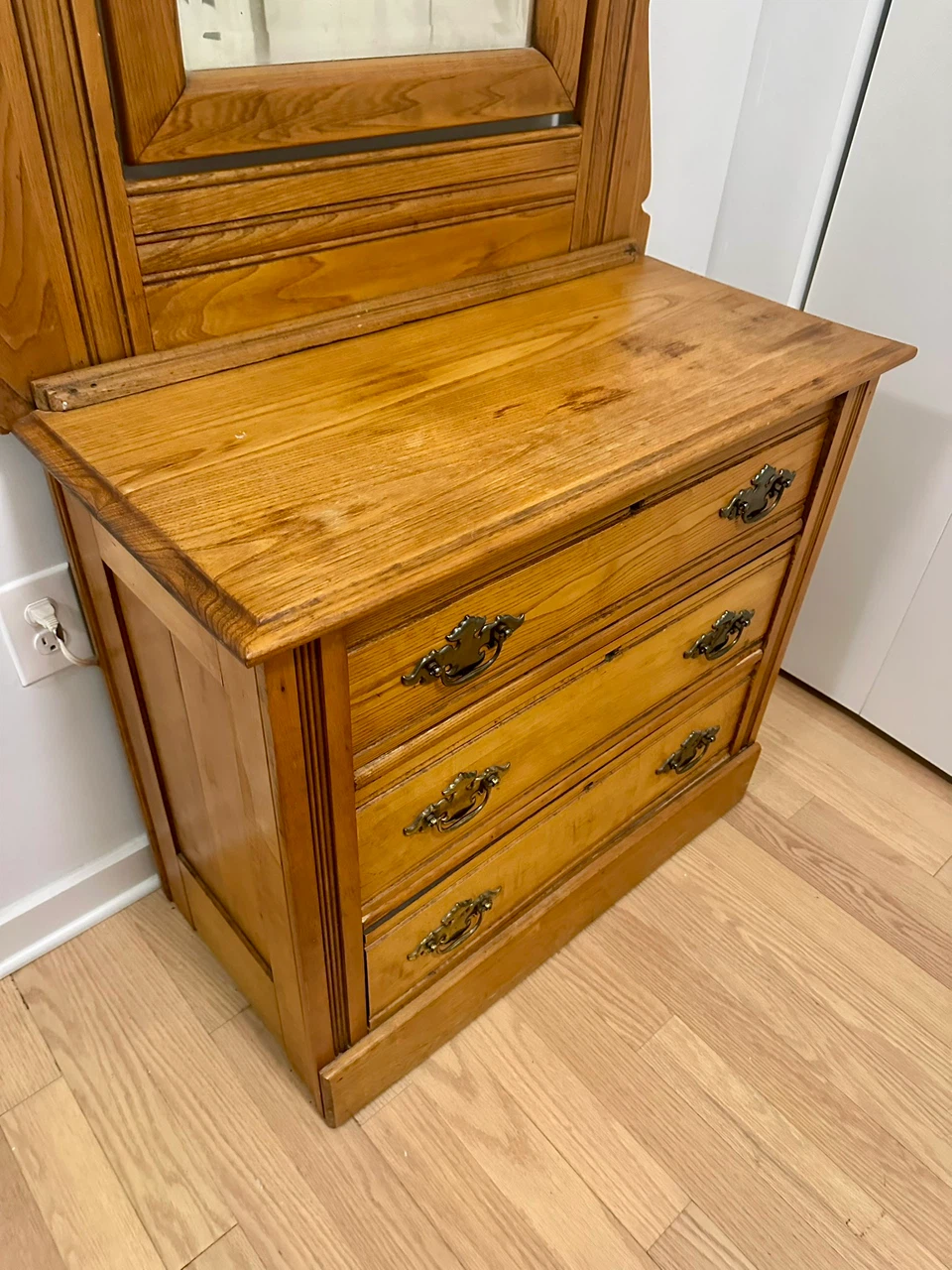 Antique Wooden Dresser with Mirror - photo 3