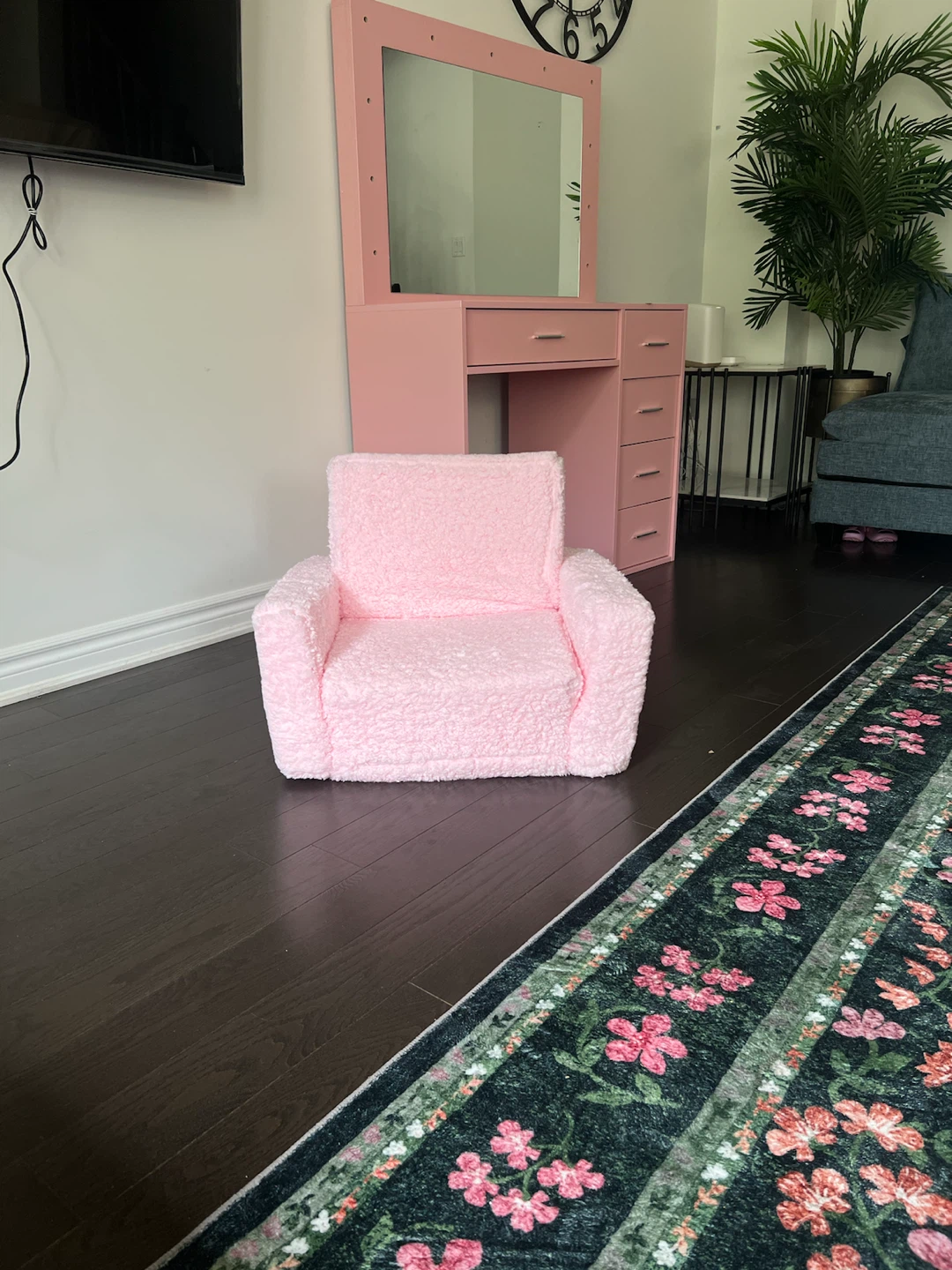 Pink Teddy Bear Style Kids Chair - photo 2
