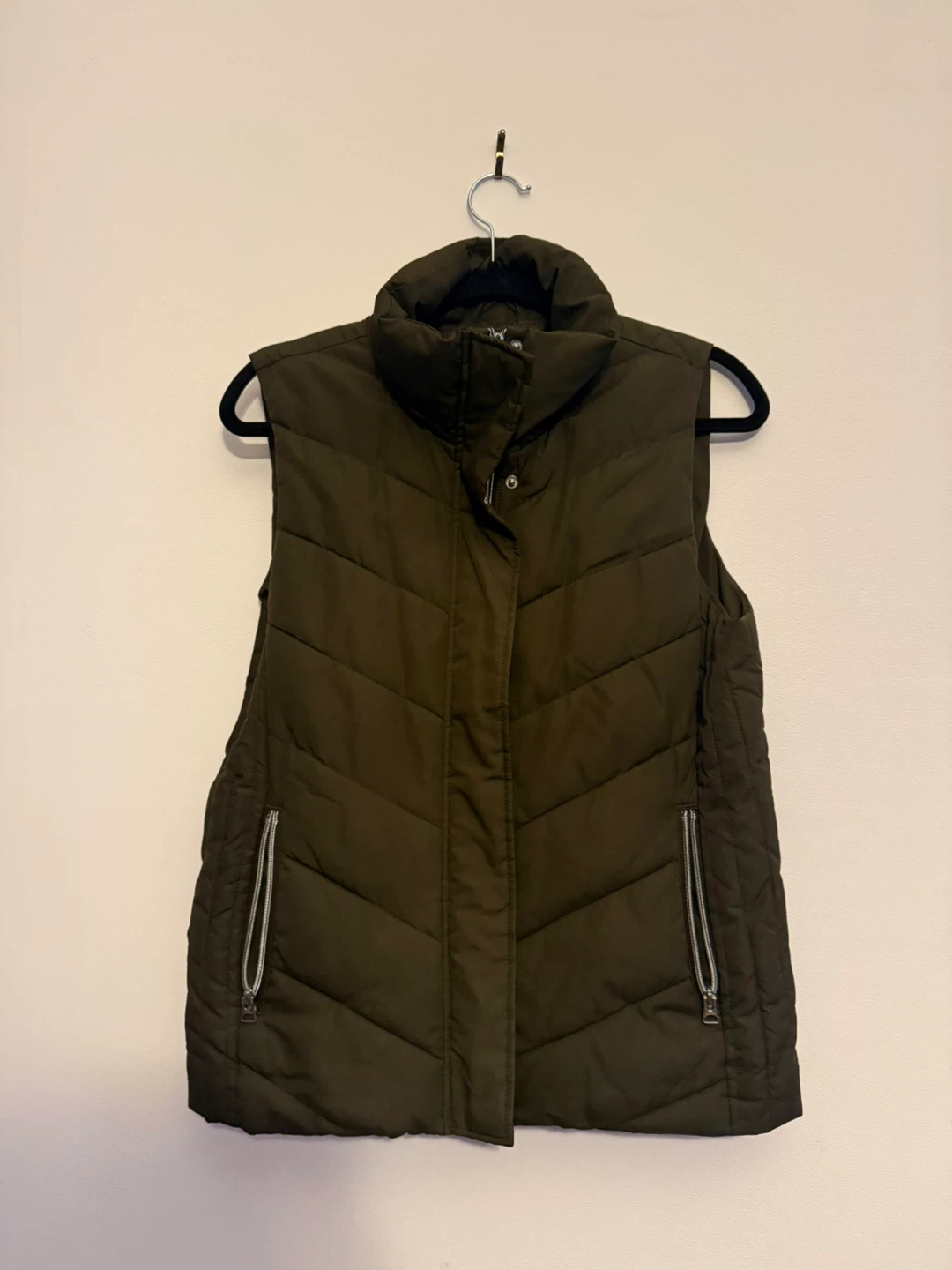 L.O.G.G. Puffer Vest Size 8