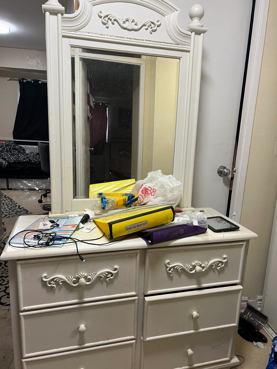 White Dresser with Mirror - photo 2