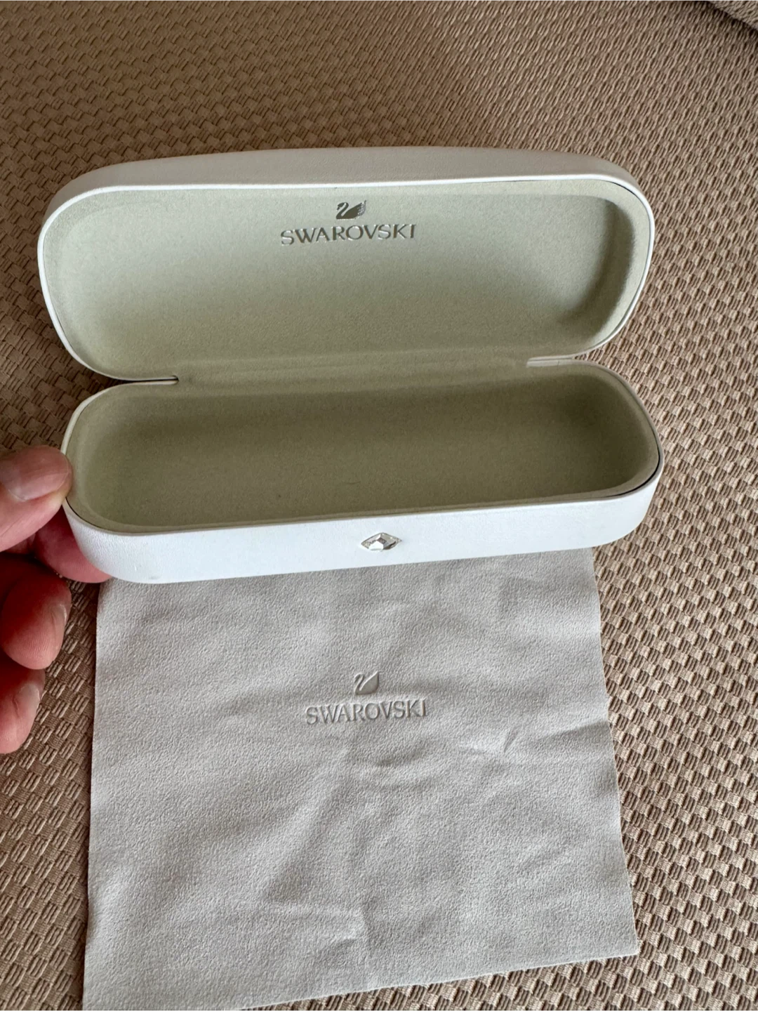 Swarovski case lamb skin with crystal on the case - photo 3