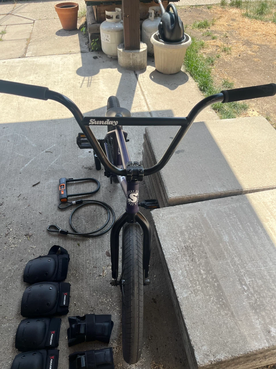 Sunday primer BMX bike with pegs - photo 2
