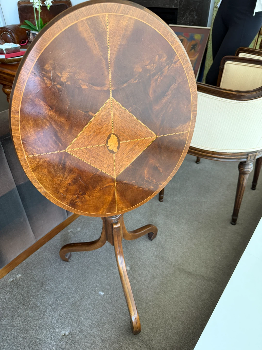 Wooden Pedestal Table with Inlay Top - photo 4
