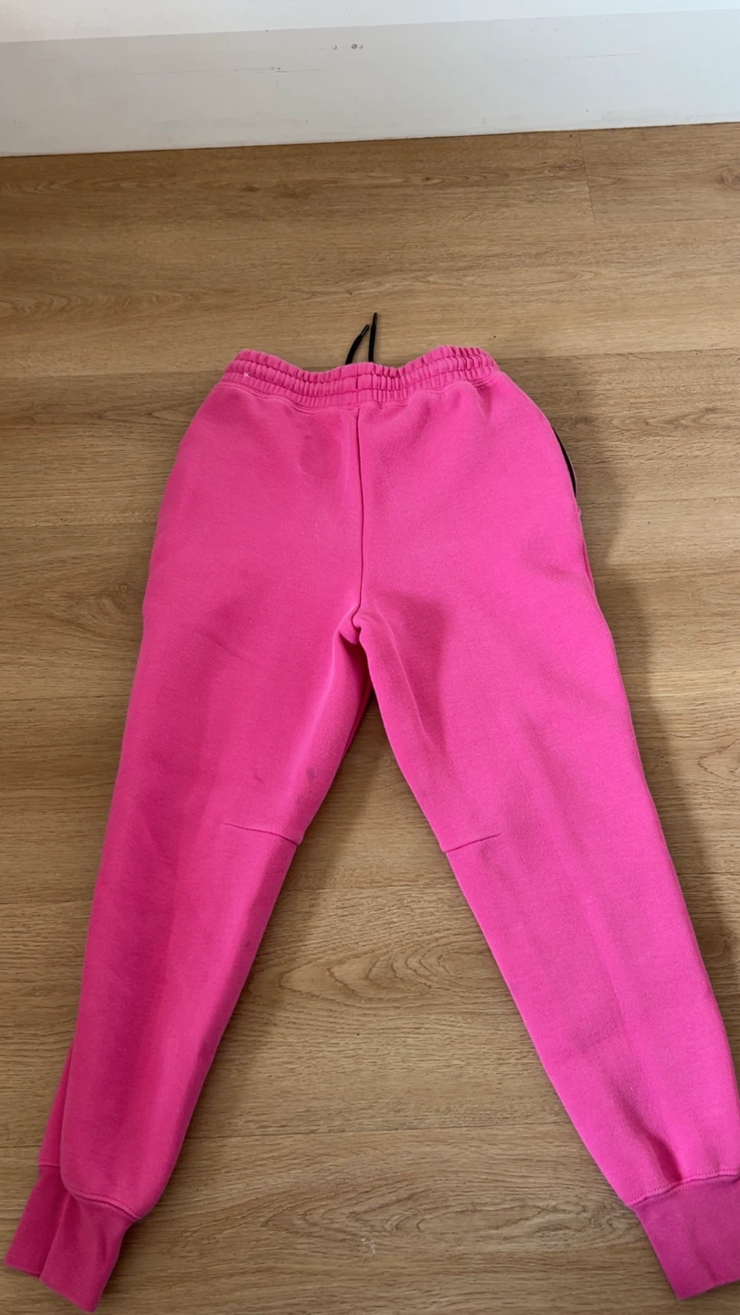Nike Pink Jogger Sweatpants