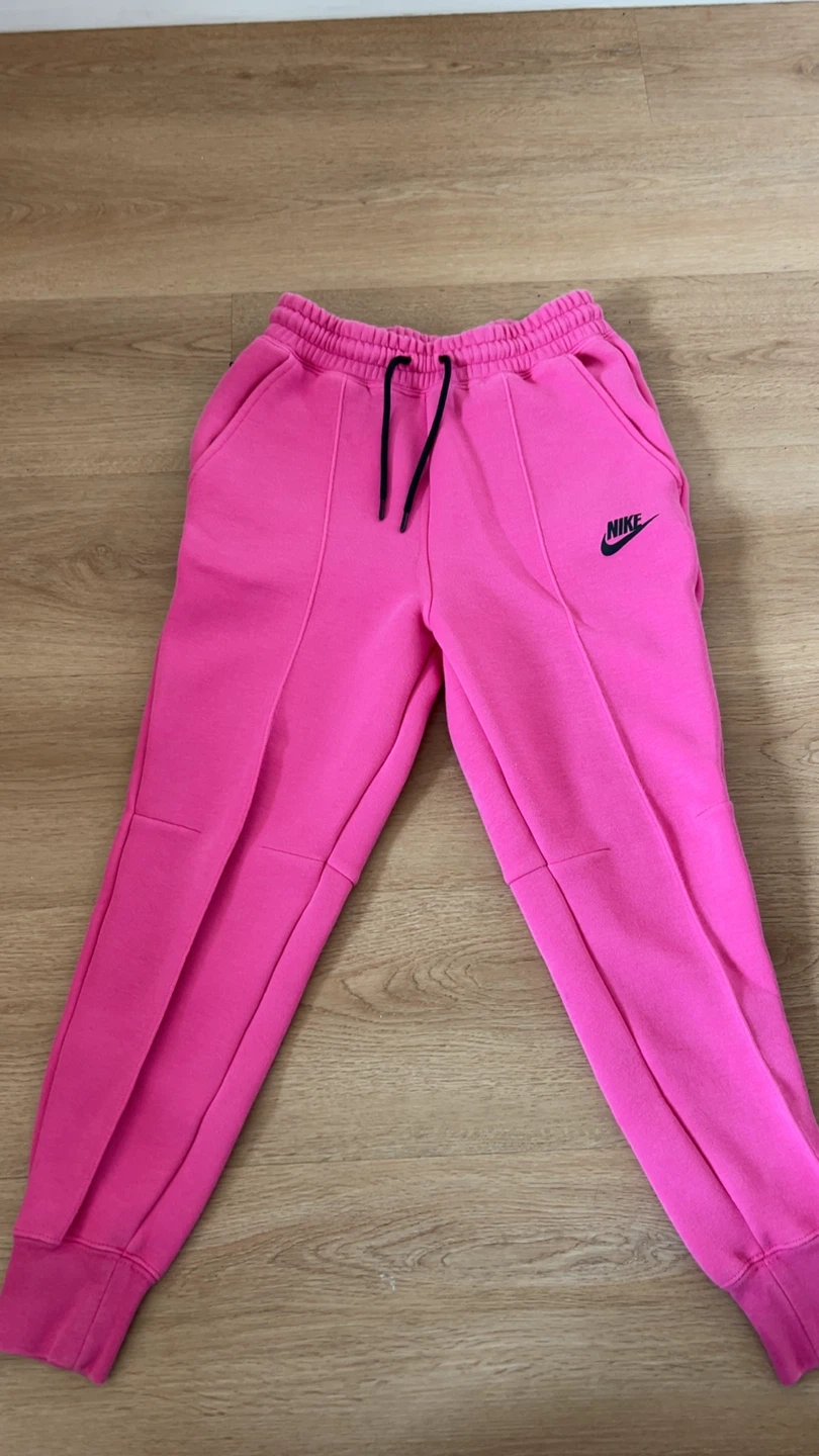 Nike Pink Jogger Sweatpants - photo 2