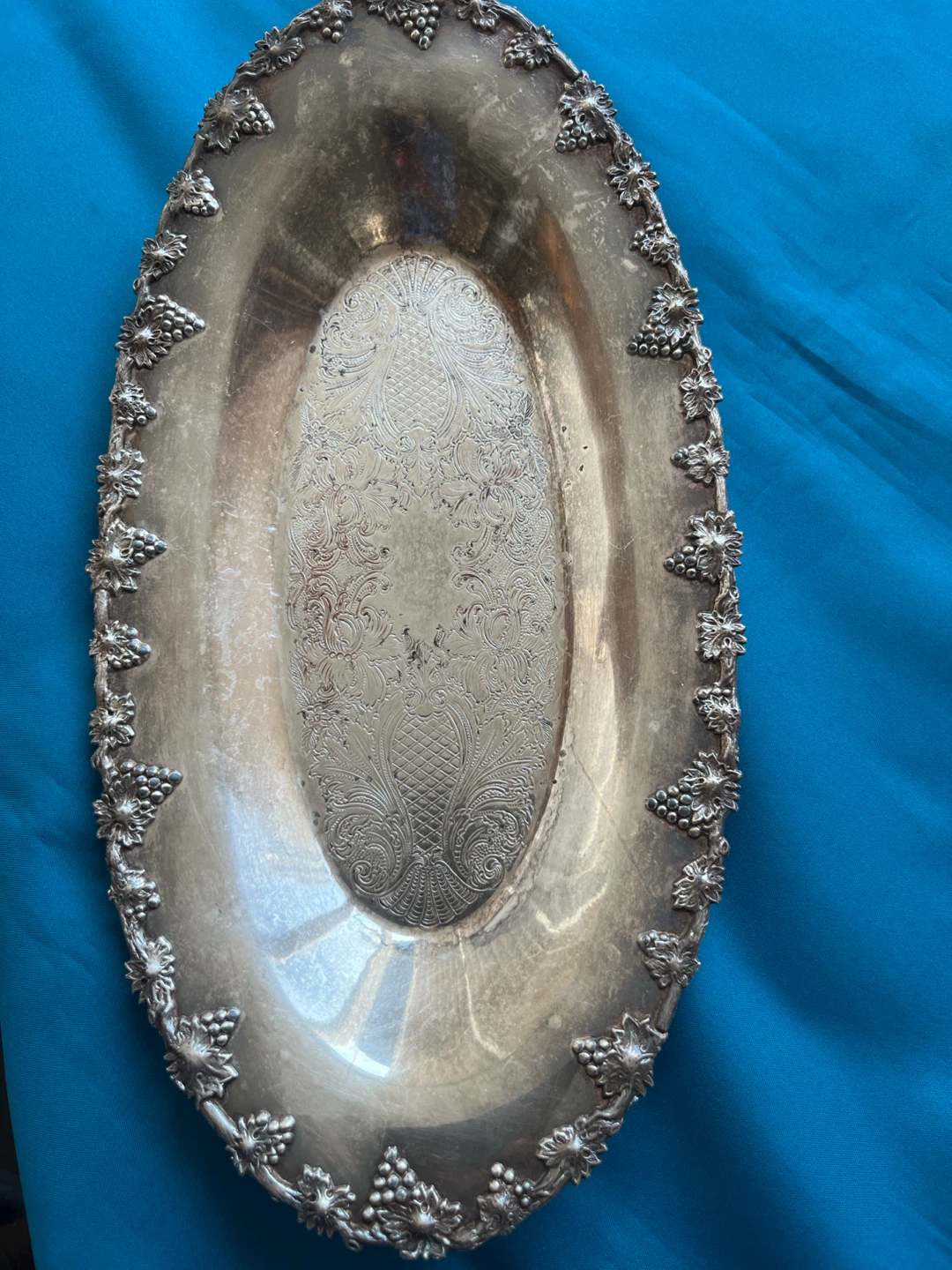 W.M. A.Rogers English Silver Plated Serving Tray - photo 4