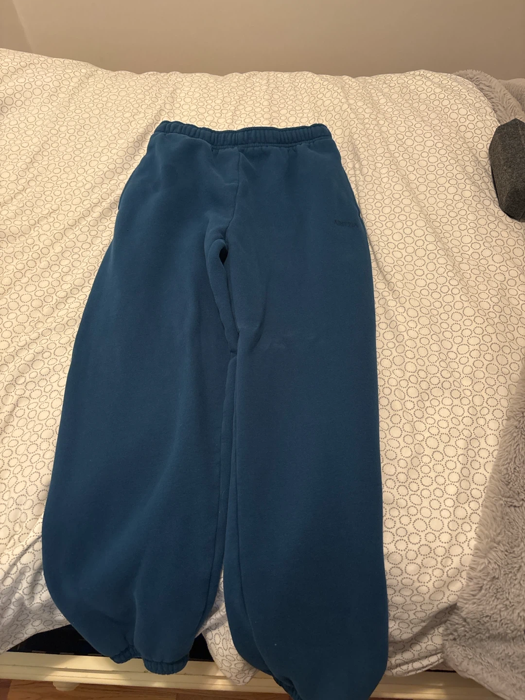 Aritzia Mega Fit Sweatpants - photo 2