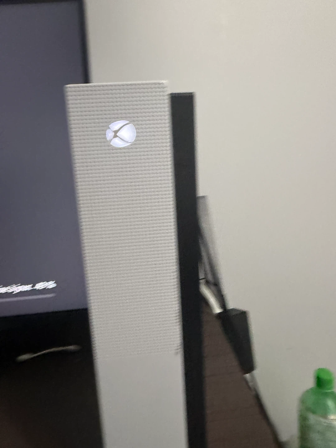 White Xbox One S
