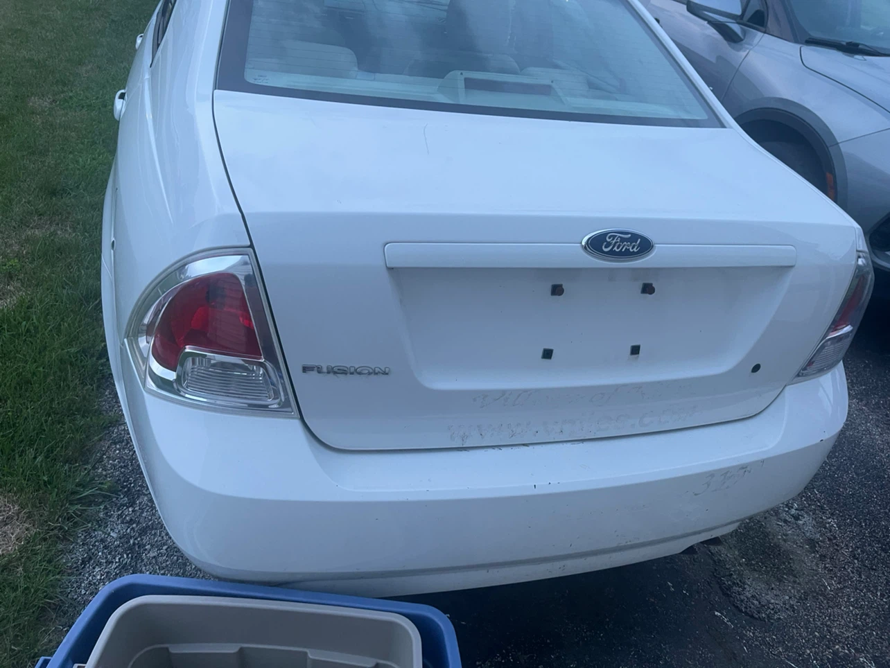 2007 White Ford Fusion Sedan - photo 2