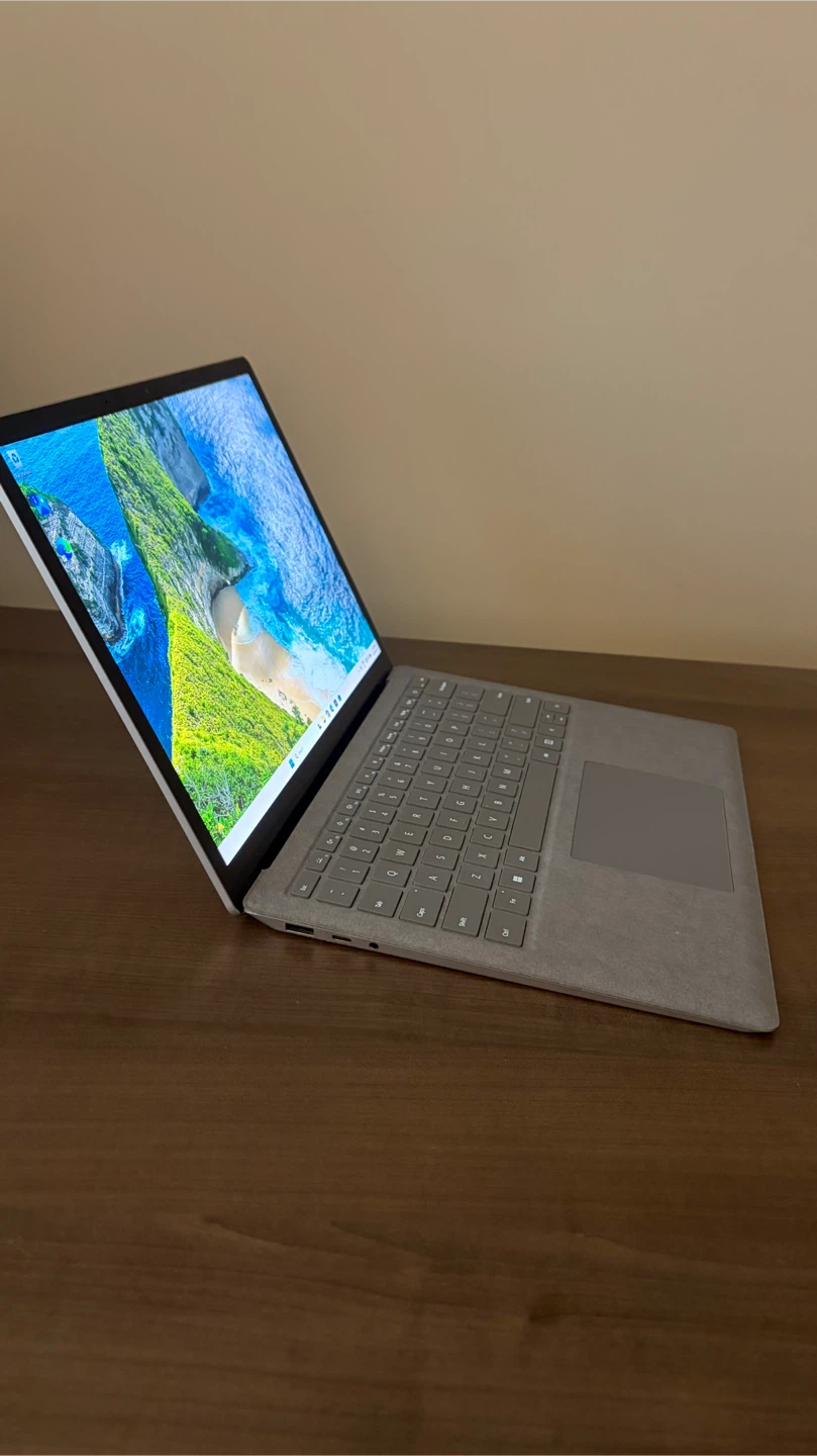 Microsoft Surface Laptop - photo 4