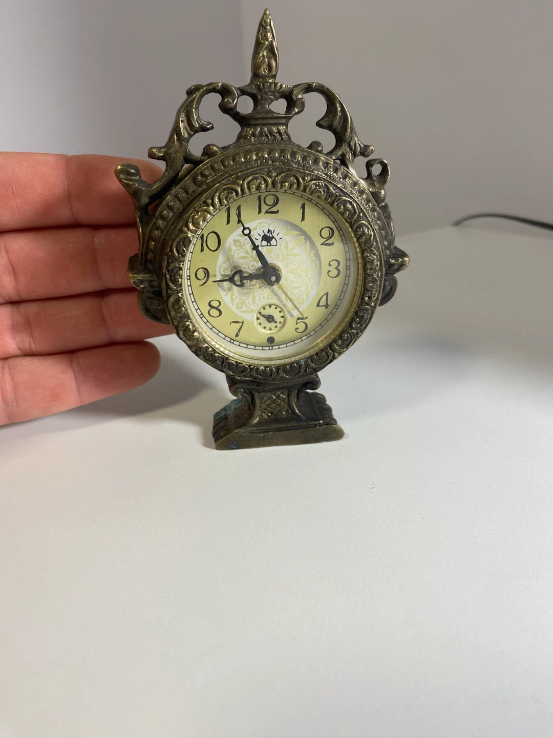 Vintage Decorative Mantel Clock - photo 2