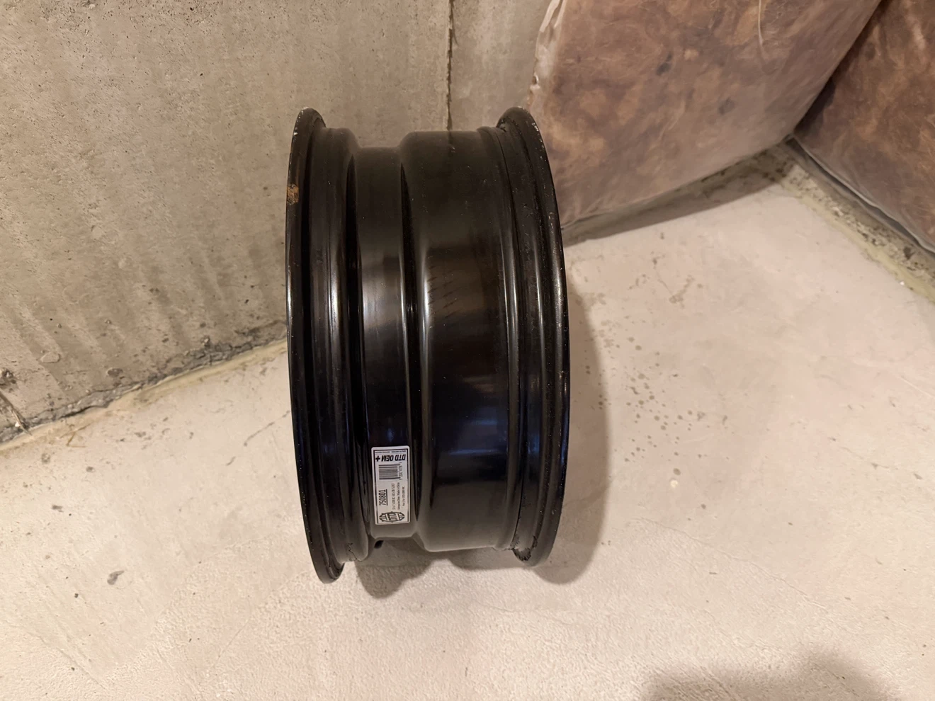 Ford Black Steel Wheels - photo 2
