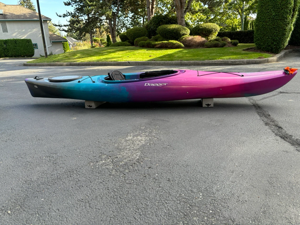 Dagger Zydeco 11.0 Kayak + Aqua-Bound Paddle - photo 2