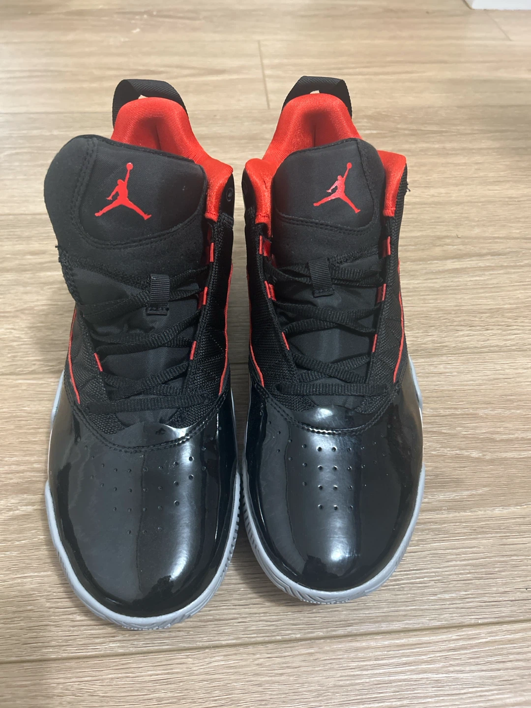 Nike Jordan "Flight" Basketball Shoes - photo 2