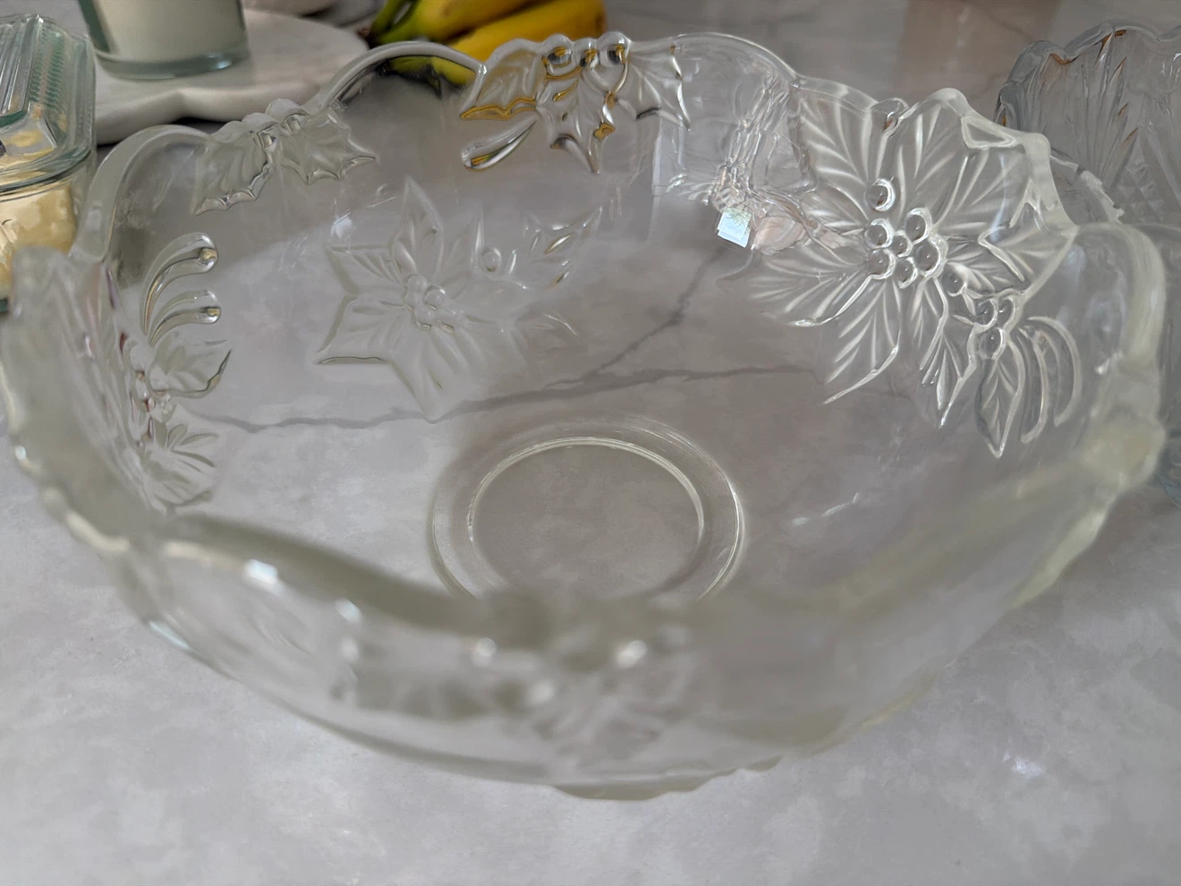 Set of 2 Clear Glass Serving Bowls - photo 2