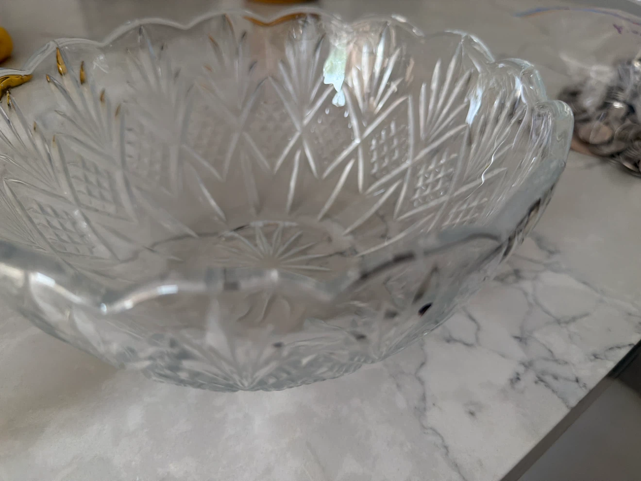 Set of 2 Clear Glass Serving Bowls - photo 3