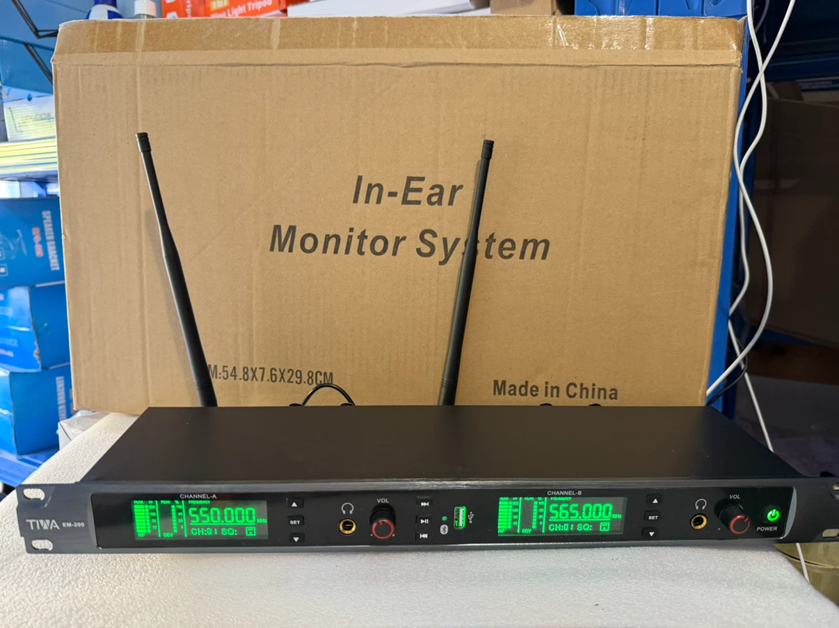 TIWA EM-200 Wireless In-Ear Monitor System - photo 3