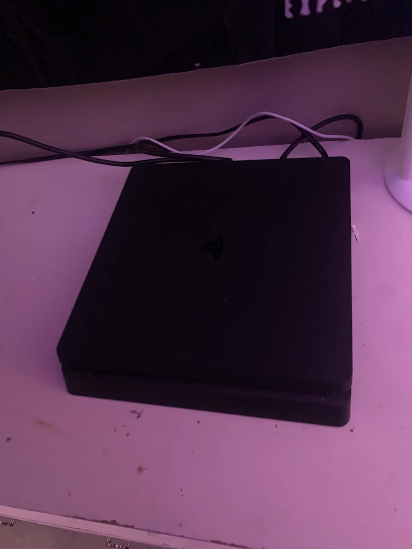 PlayStation 4 Slim Console - photo 3