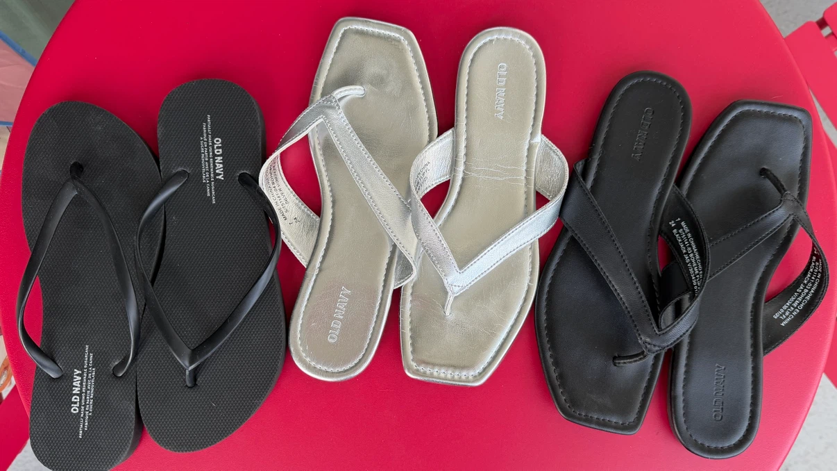 Flip flops / sandals