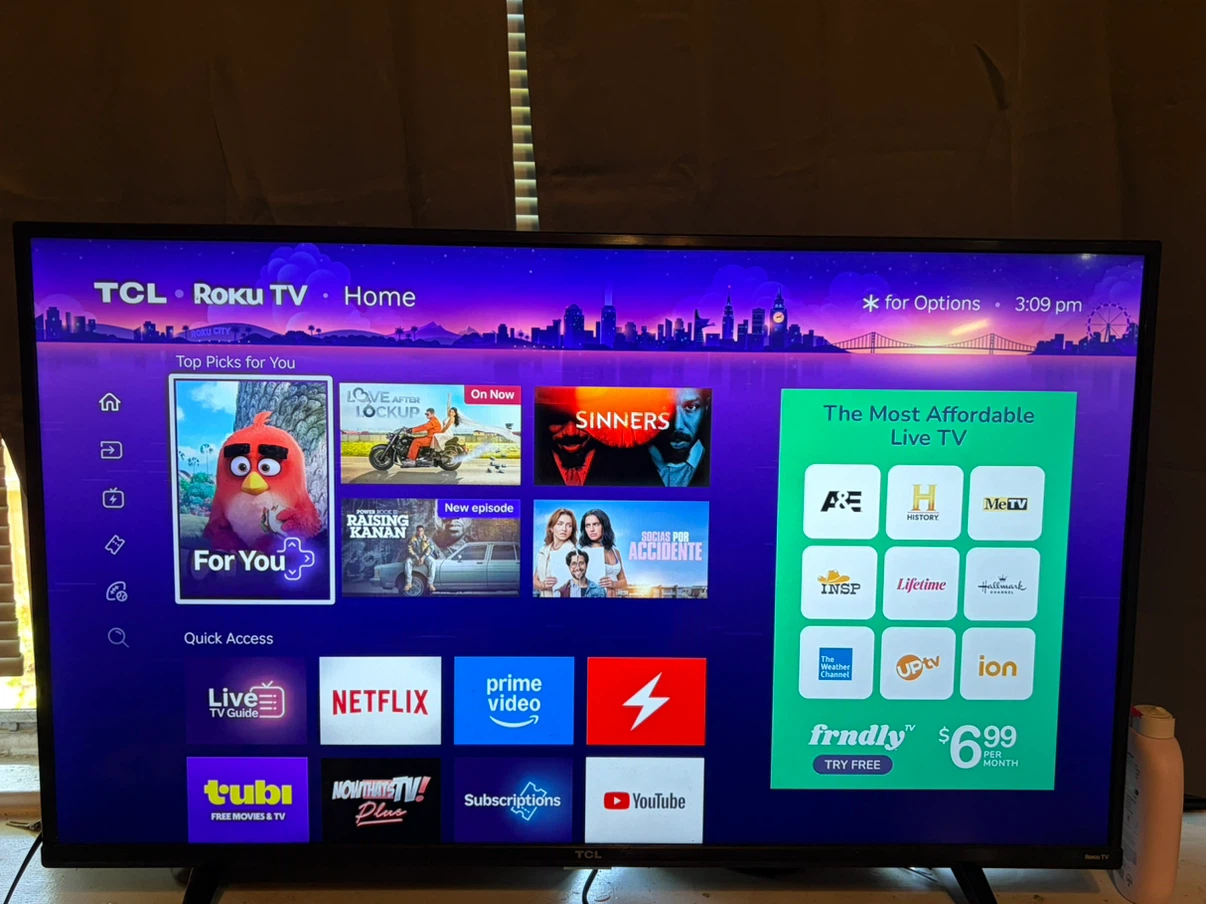 TCL Roku TV - photo 2