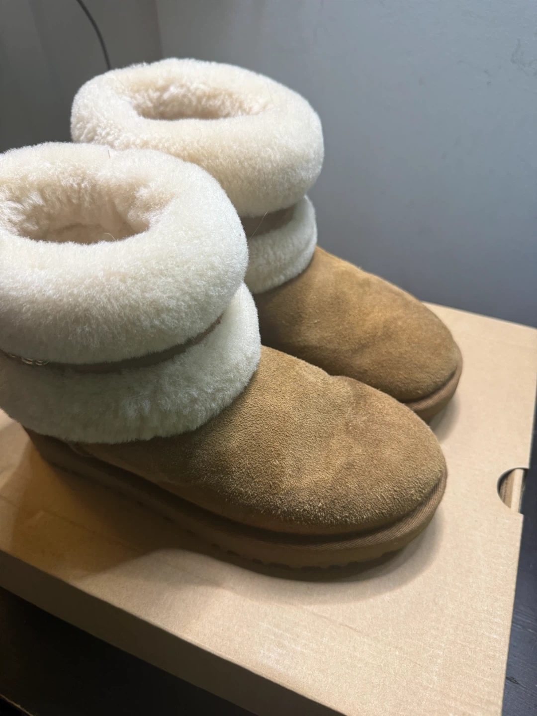 UGG W Fluff Mini Belted Boots Size 5 - photo 2