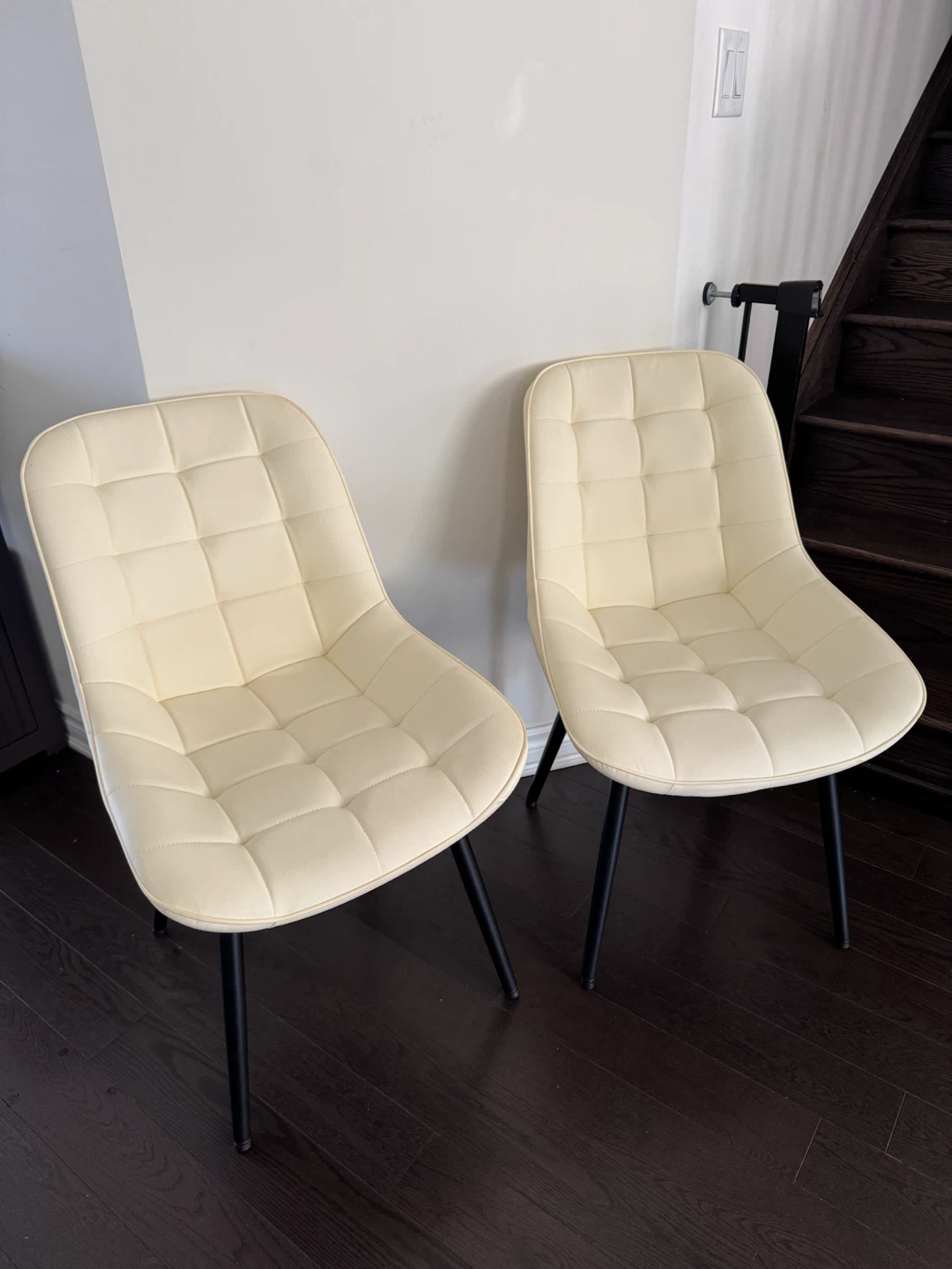 Set of 2 Cream Accent Chairs - photo 2