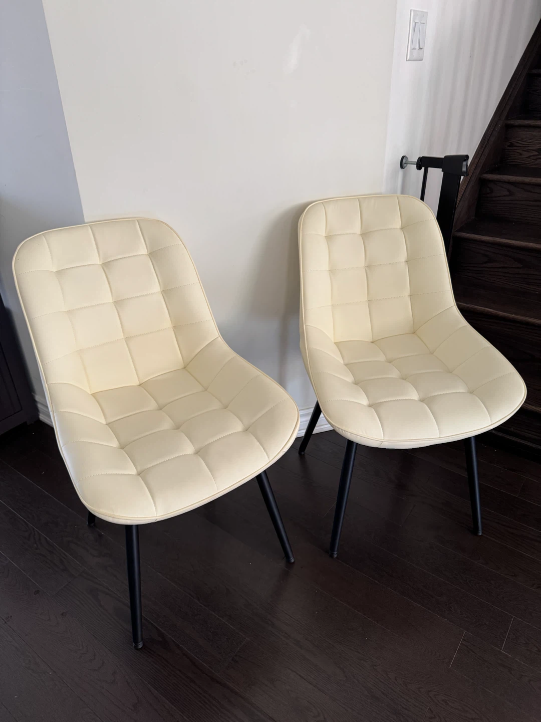 Set of 2 Cream Accent Chairs - photo 3