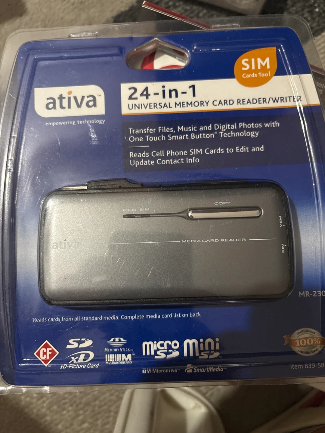 Ativa 24-in-1 Universal Memory Card Reader/Writer