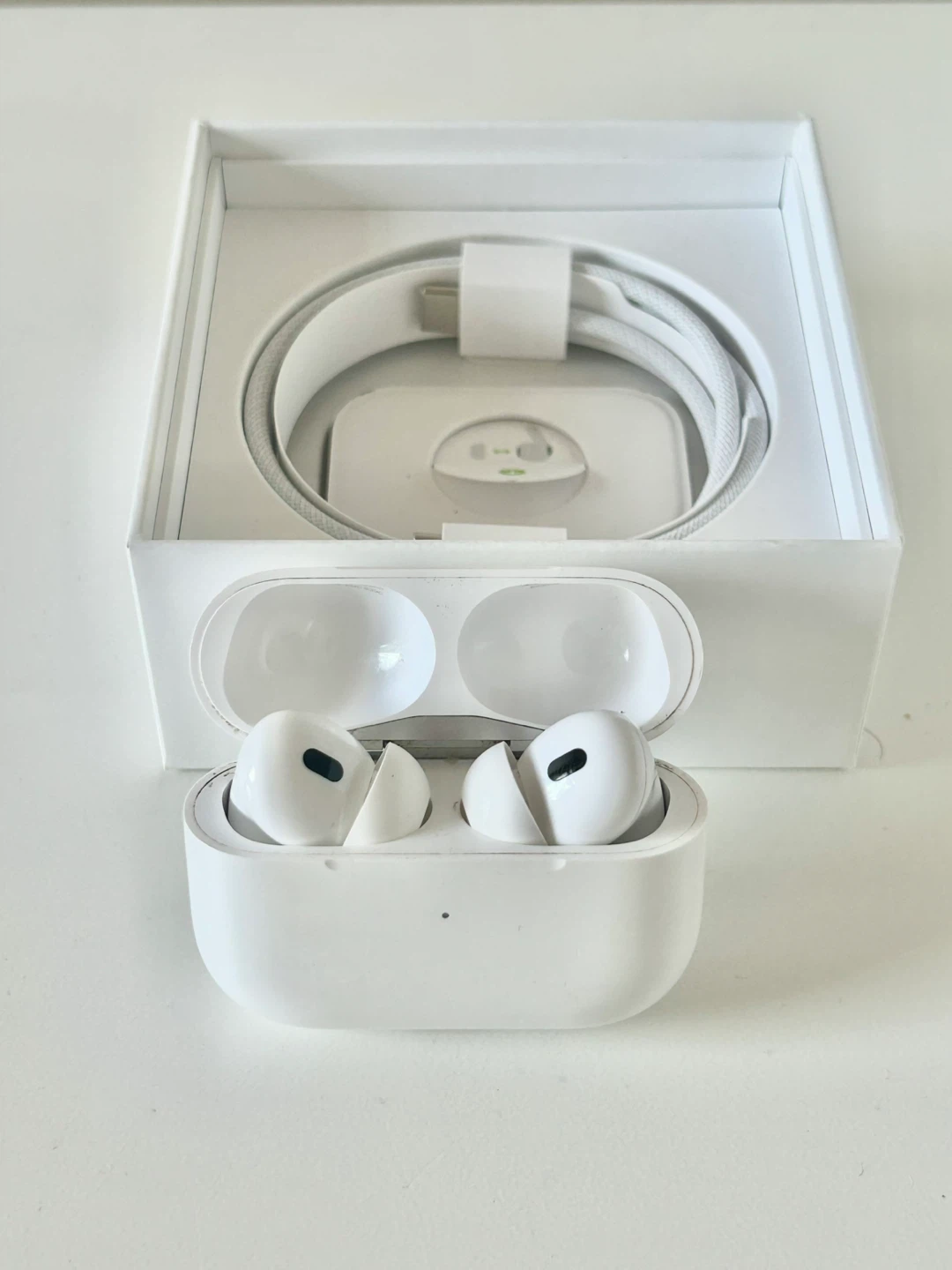Apple AirPods Pro 2 (2nd Generation)