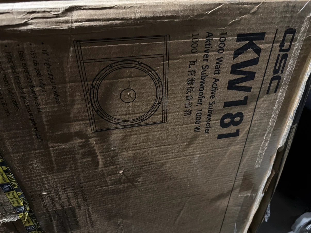 QSC KW181 1000 Watt Active Subwoofer - photo 2
