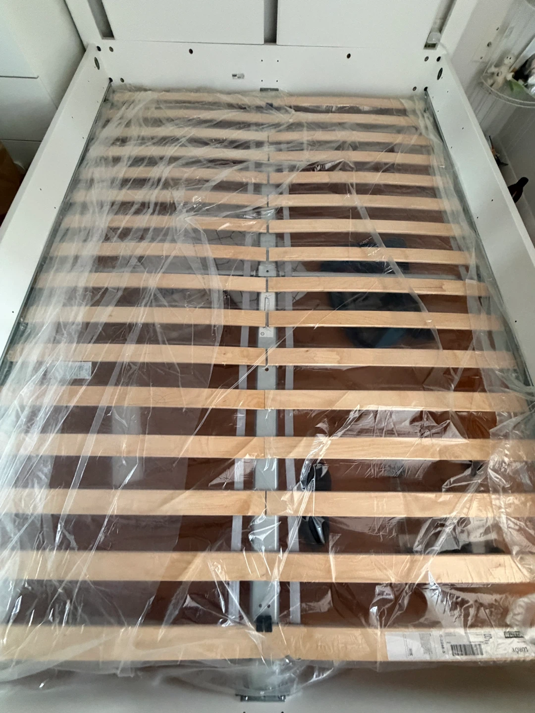 IKEA SONGESAND White Modern Bed Frame( double) - photo 5